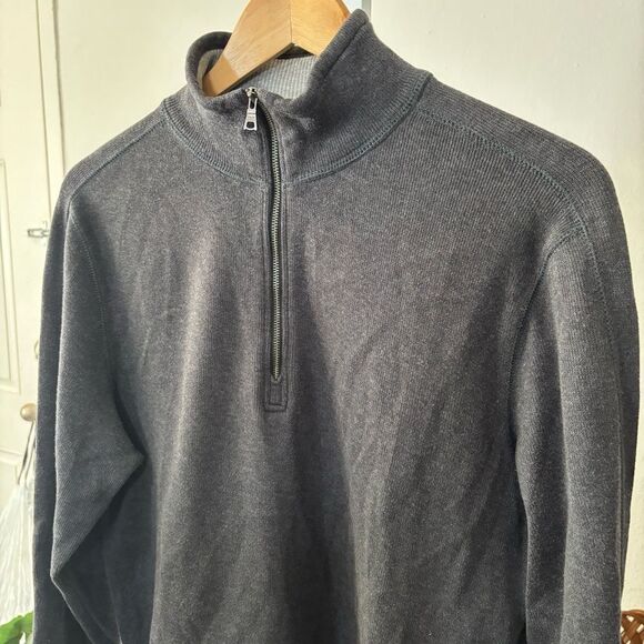 Banana Republic Gray Zip Up Sweater men’s small 1/4 zip - Picture 4 of 5